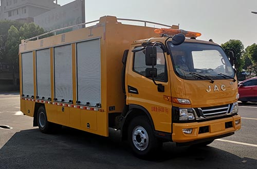 虹宇牌HYS5090XXHH6型救险车