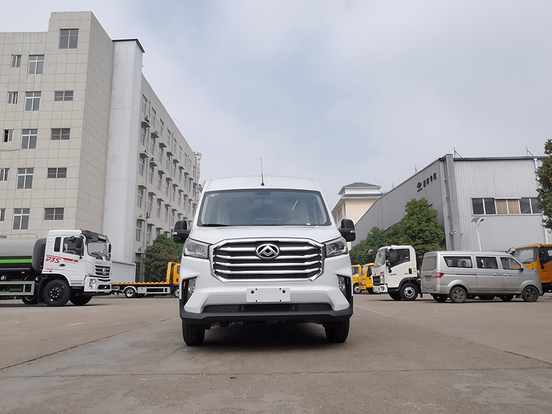 大通V90短轴高顶